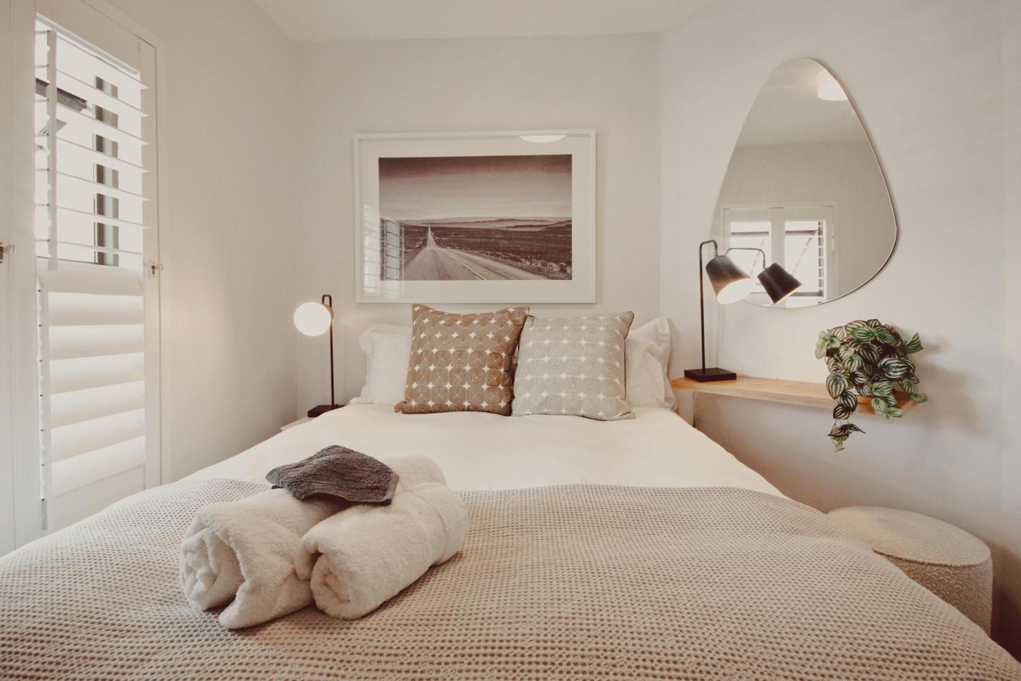 Luxury On Dorp Lägenhet Stellenbosch Exteriör bild