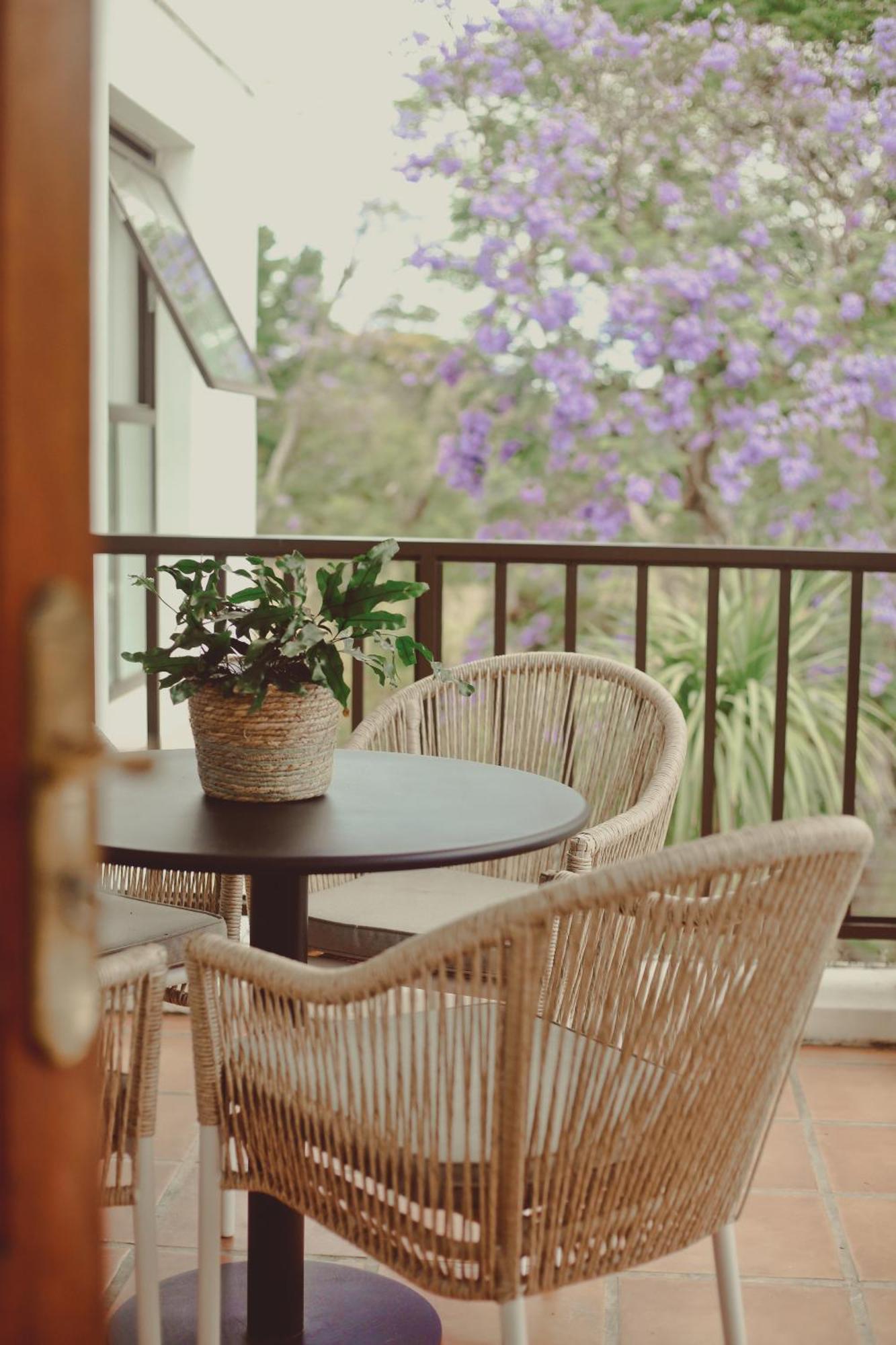 Luxury On Dorp Lägenhet Stellenbosch Exteriör bild